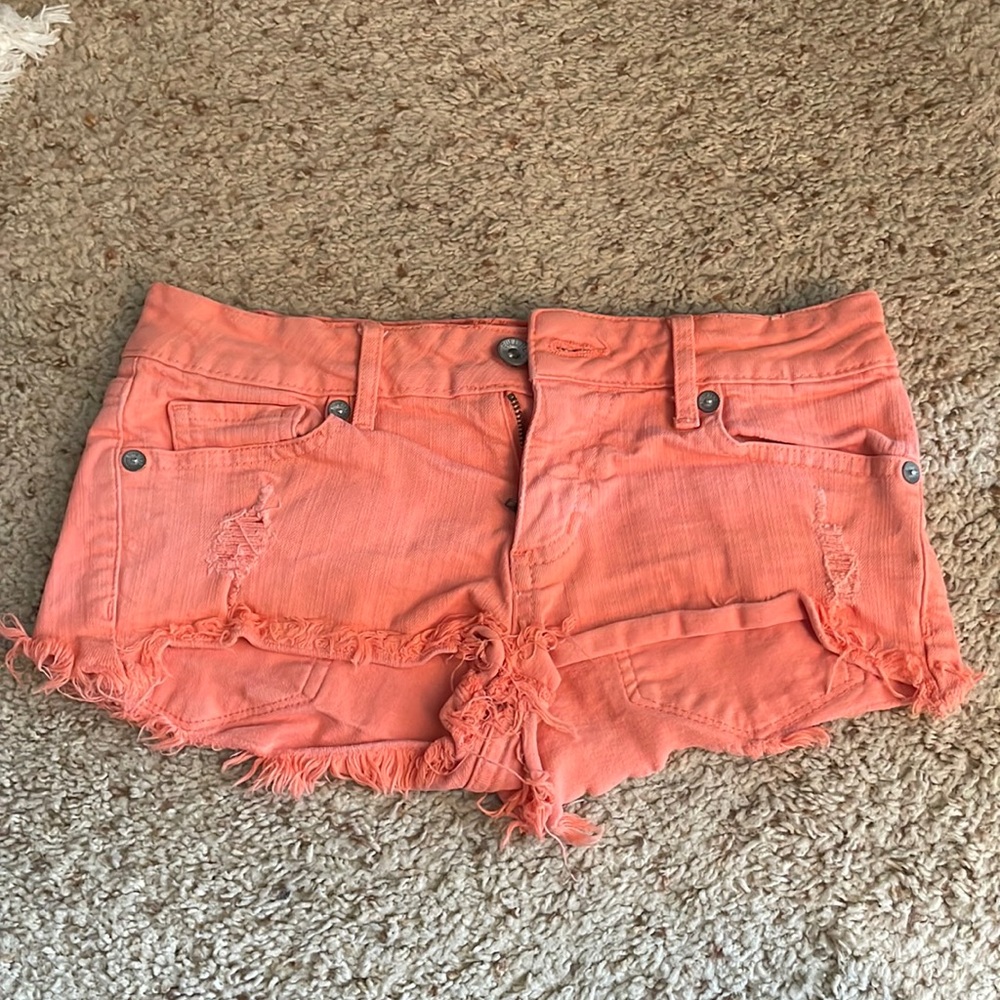 Bullhead coral shorts